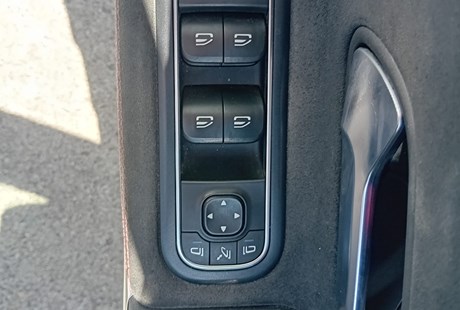 VE1004